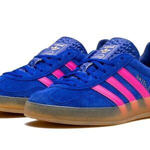 NWT Adidas Gazelle Women’s Indoor in Lucid Blue and Pink.